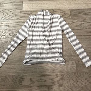 Lululemon long sleeve top